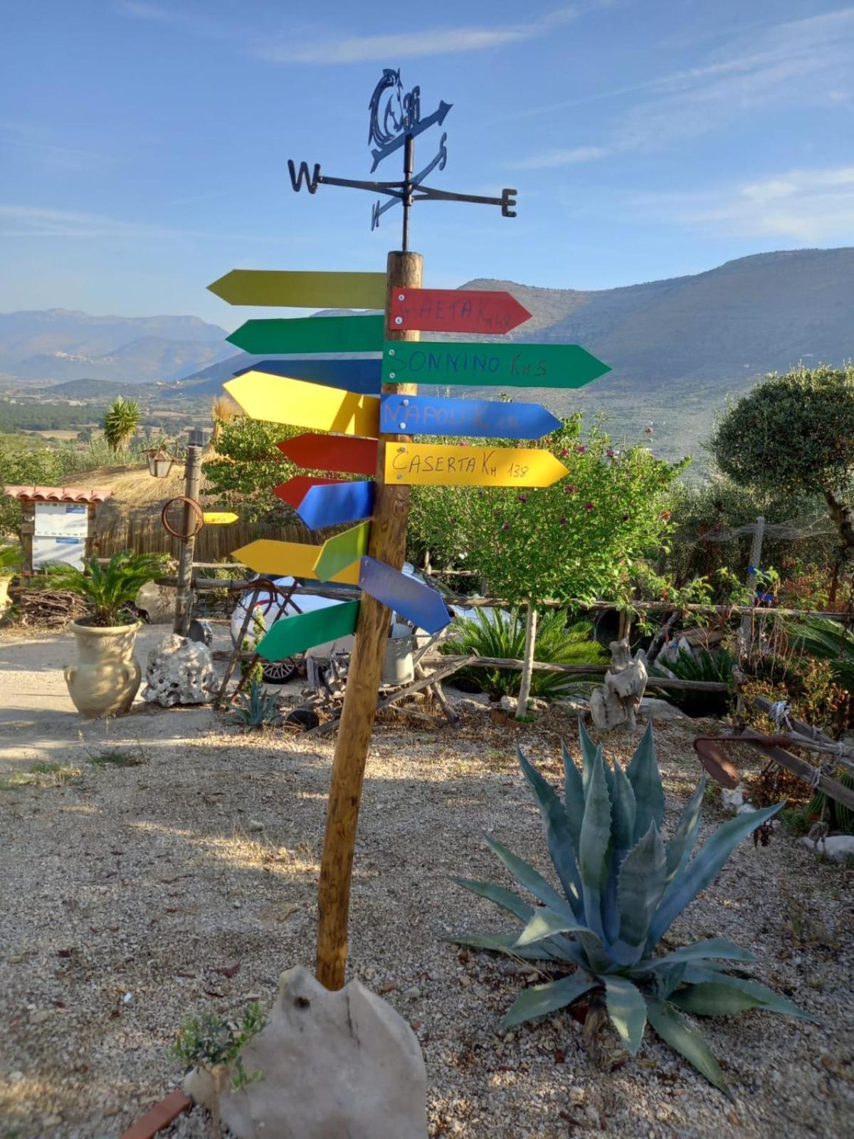 Le Capanne Di Villa Margherita Sonnino Ruang foto